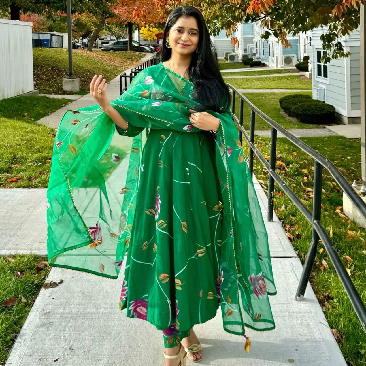 Bunaai Bright Green Handpainted Suit Set
